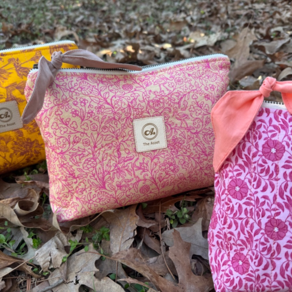 Magenta and Tan Handmade Floral Cosmetic Bag - Picture 4 of 8